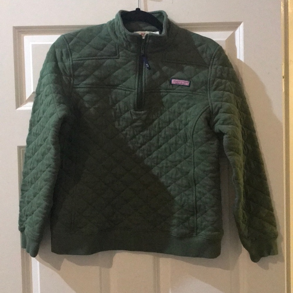 Vineyard Vines sweatshirt size M